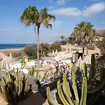 Апартаменты Home2book Bright Pool View El Mocan Эль-Пальмар