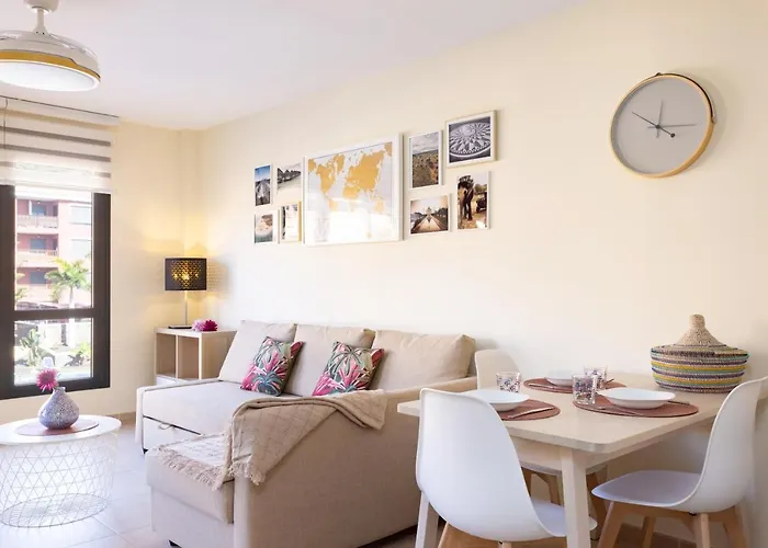 Home2book Bright Pool View El Mocan Apartment