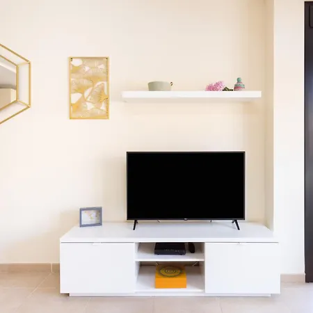 Home2book Bright Pool View El Mocan 公寓