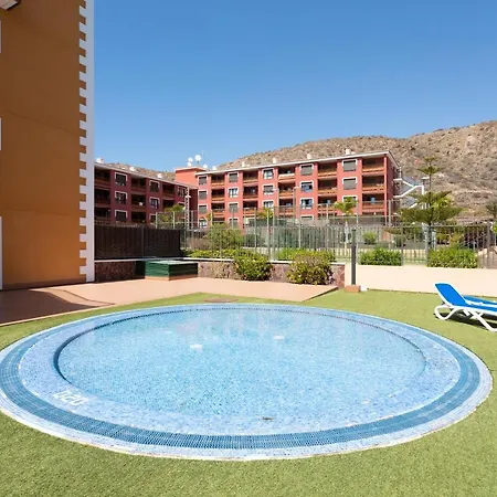 Home2book Bright Pool View El Mocan Daire *