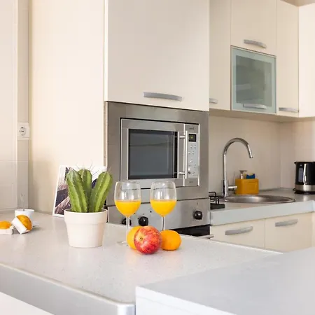 Home2book Bright Pool View El Mocan Appartamento *