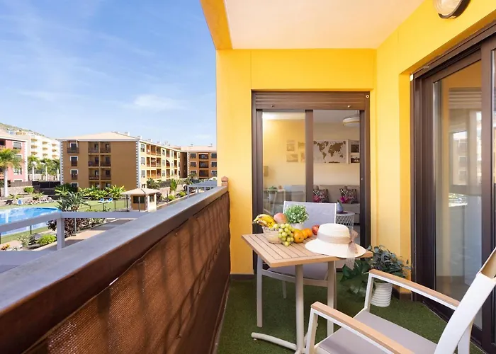 Home2book Bright Pool View El Mocan بالم مار