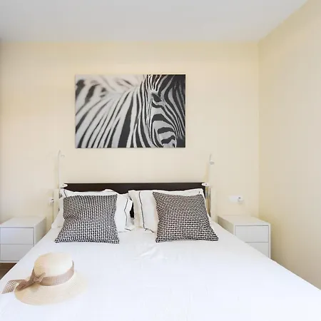 Home2book Bright Pool View El Mocan * بالم مار