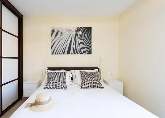 Home2book Bright Pool View El Mocan * Palm-mar